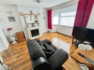 Lounge- click for photo gallery